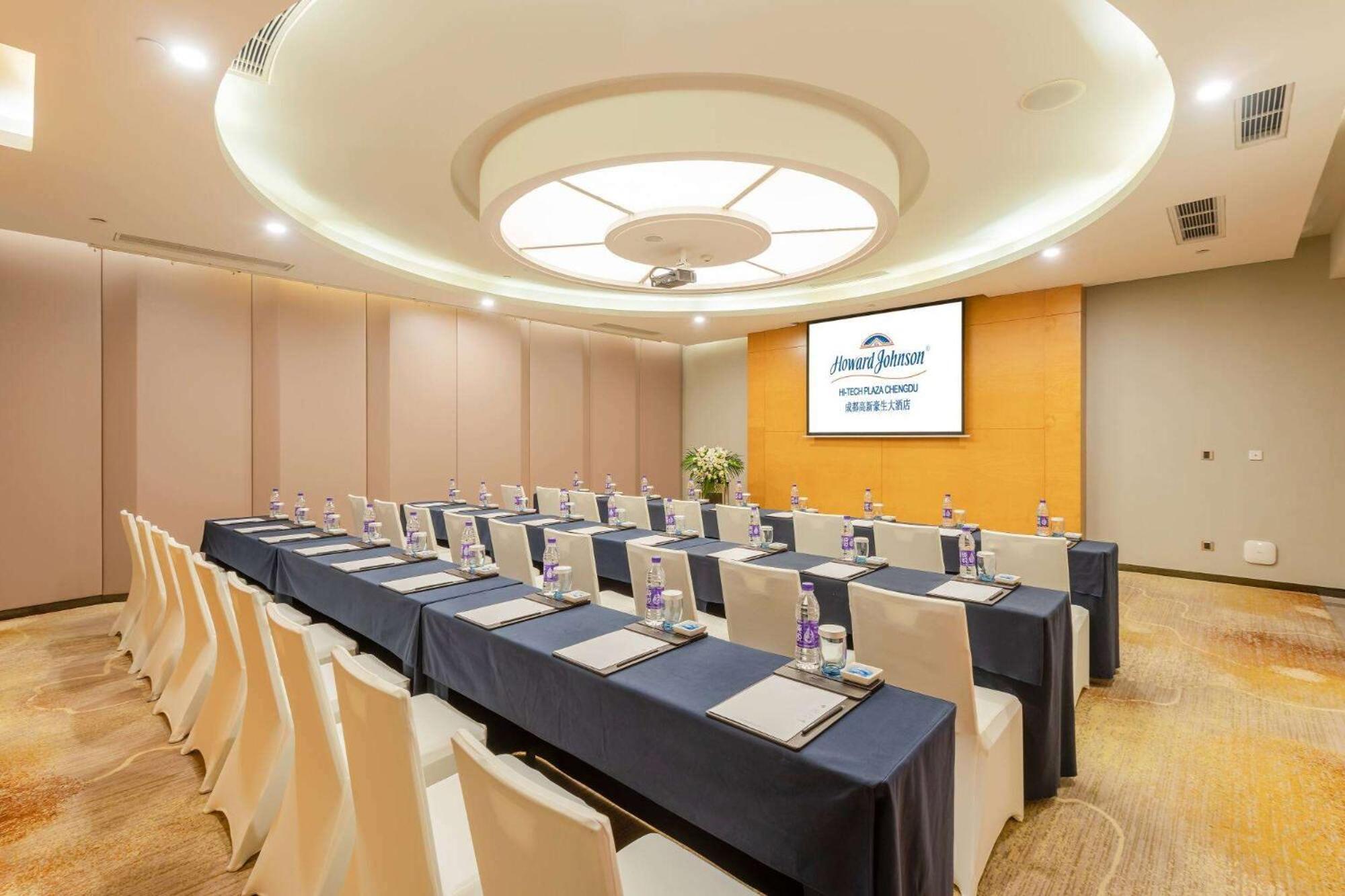 Howard Johnson Hi - Tech Plaza צ'נגדו מראה חיצוני תמונה